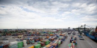 Autostrade del mare, 2,2 milioni di Tir in meno sulle strade ogni anno