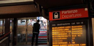 Scioperi dal 2 al 30 ottobre: treni, scuola e sanità si fermano. Tutte le date, gli orari e i settori