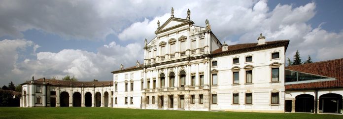 villa_grandangolo