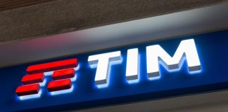 Tim, Poste conquista i due terzi del capitale: l’Opas chiude al 46,5% e ora parte l’ultimo assalto alle azioni Tim azioni